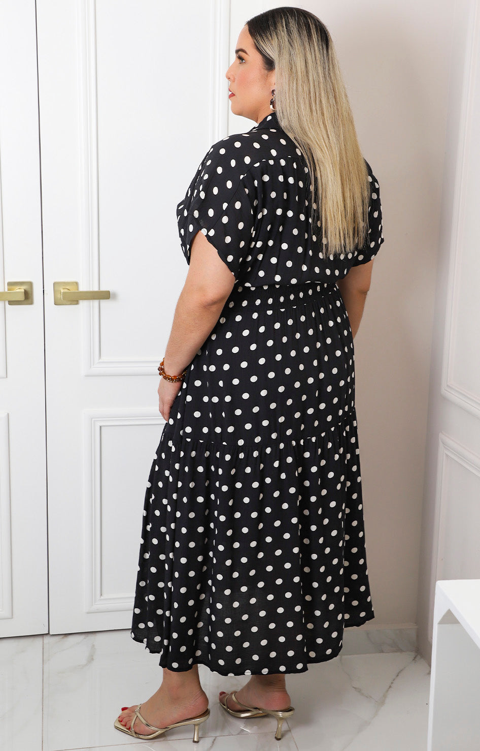 Vestido largo de puntos con cintura elástica