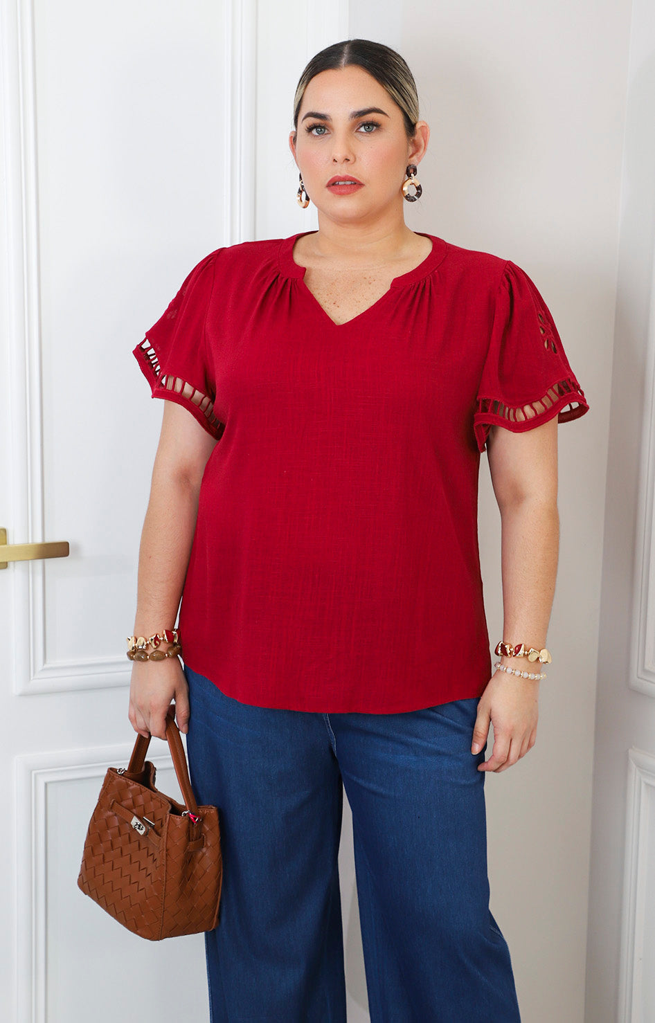 Blusa rojo con mangas volante