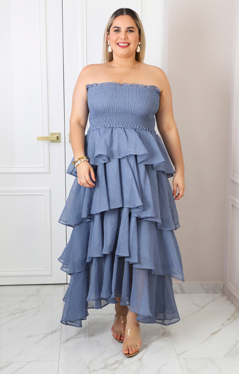 Vestido maxi de olanes
