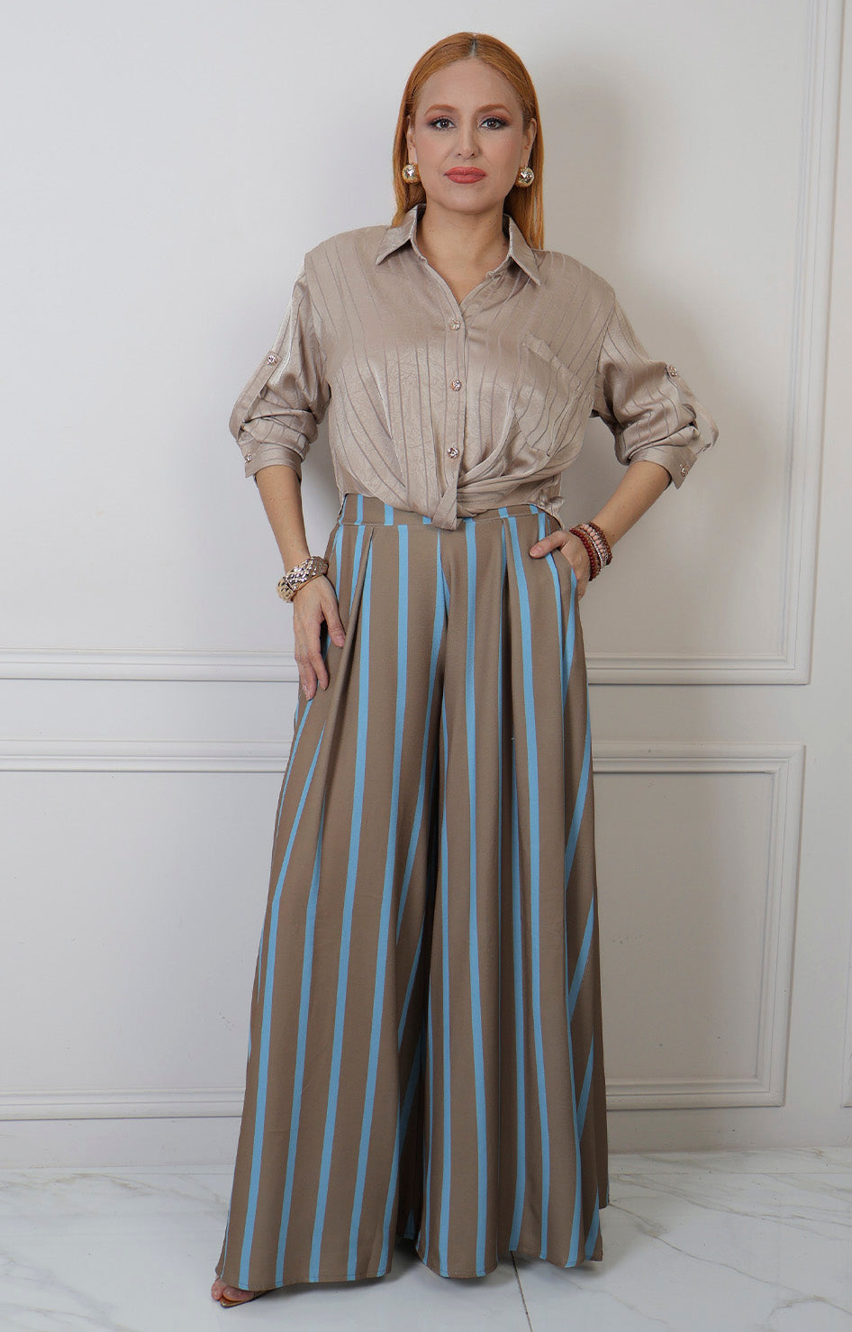 Blusa camisera con botones dorados