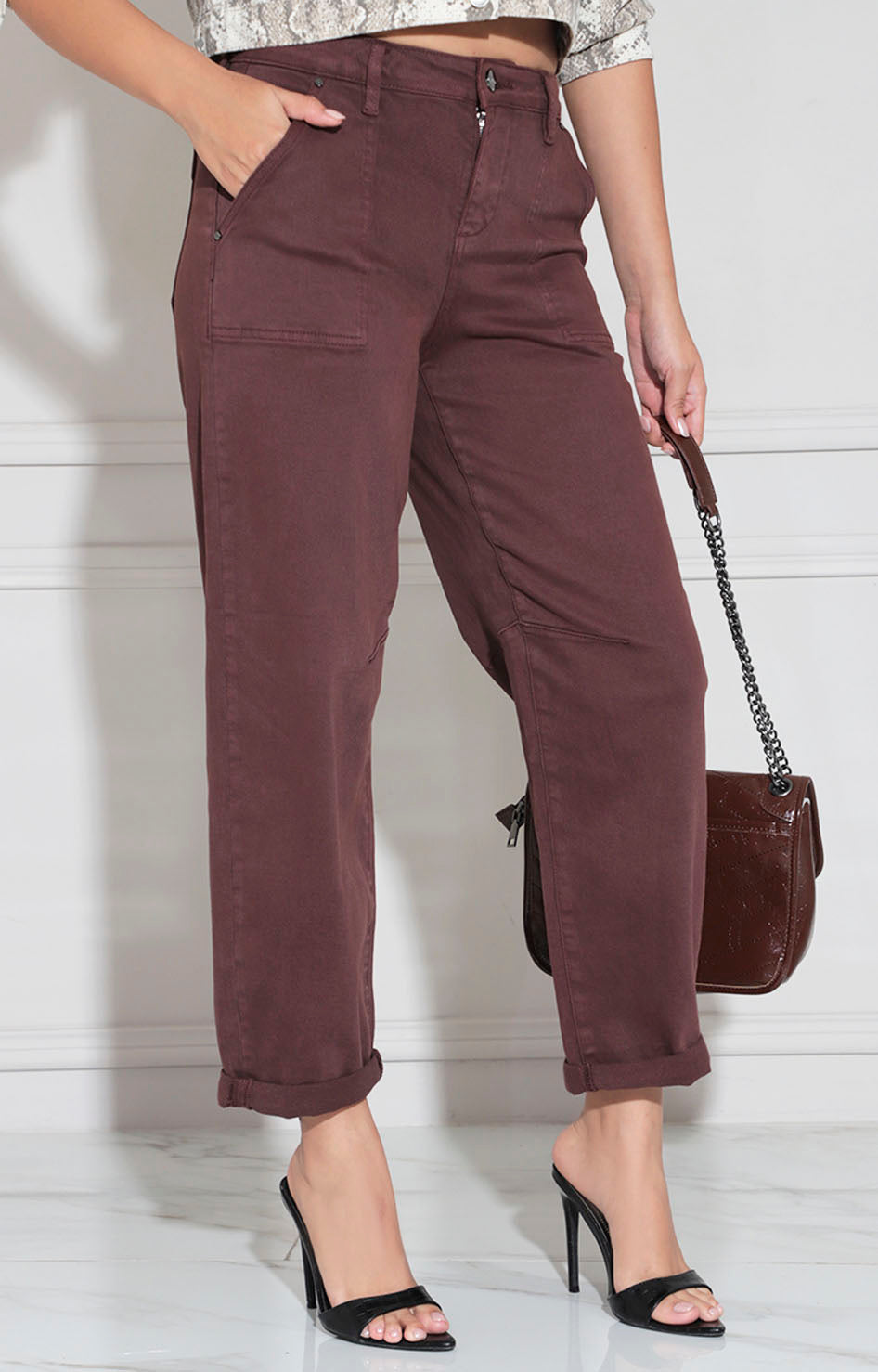 Pantalón denim café