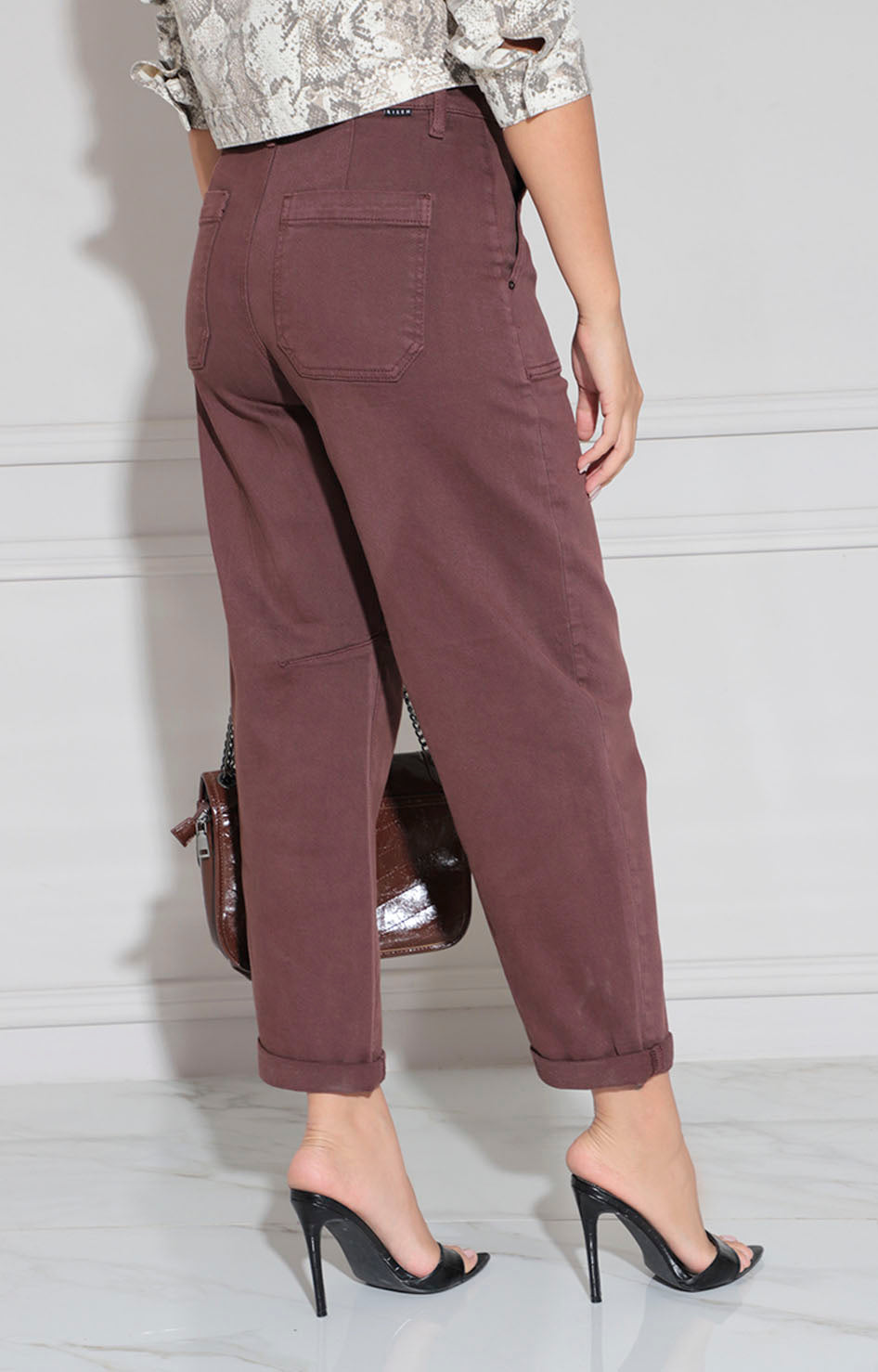 Pantalón denim café