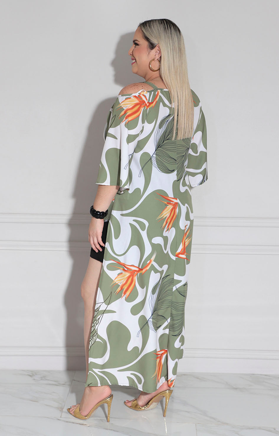 Blusa beige asimétrica