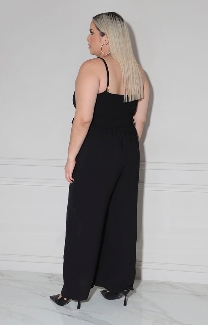 Palazzo negro con lazo