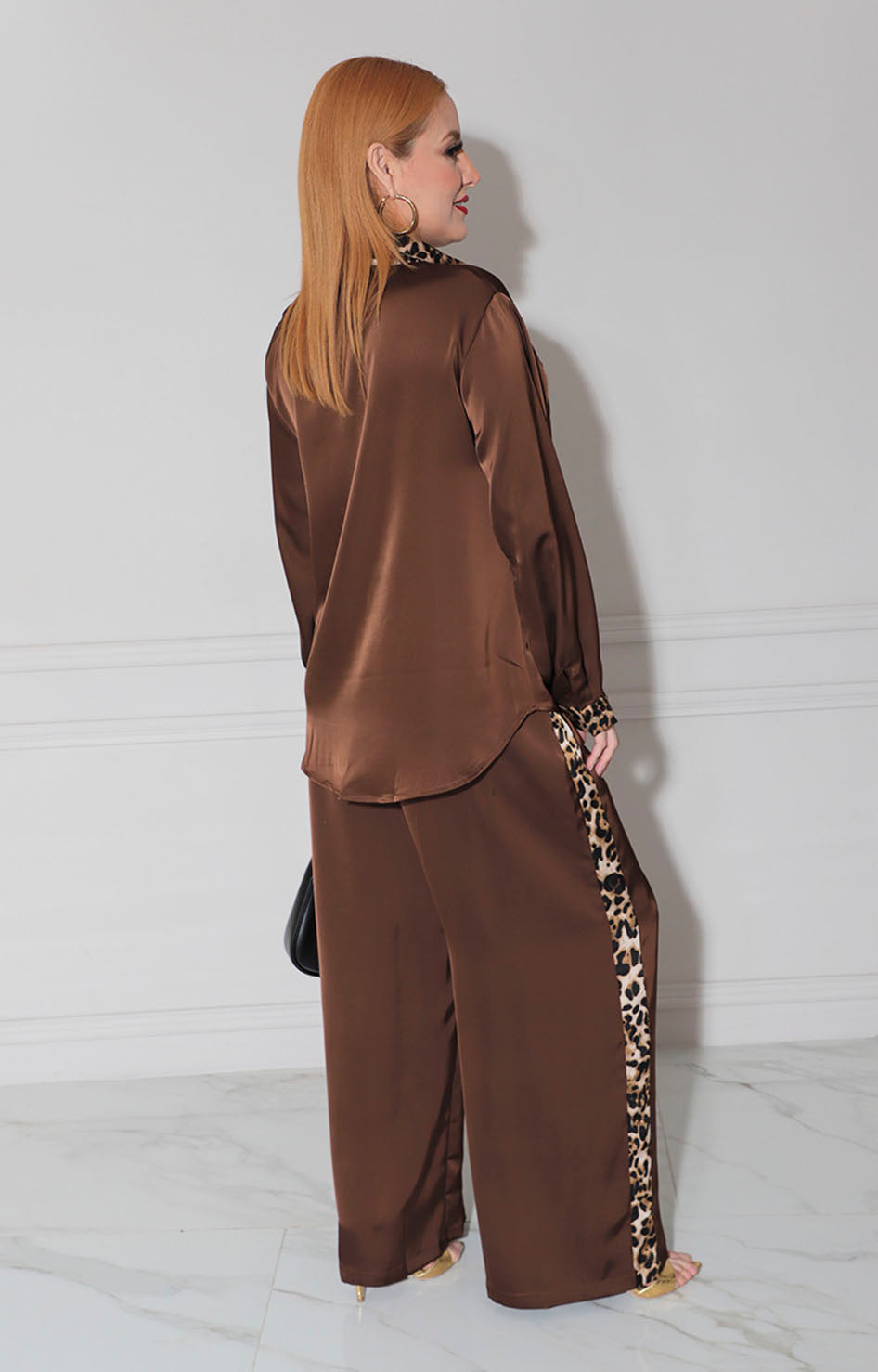 Conjunto café satinado