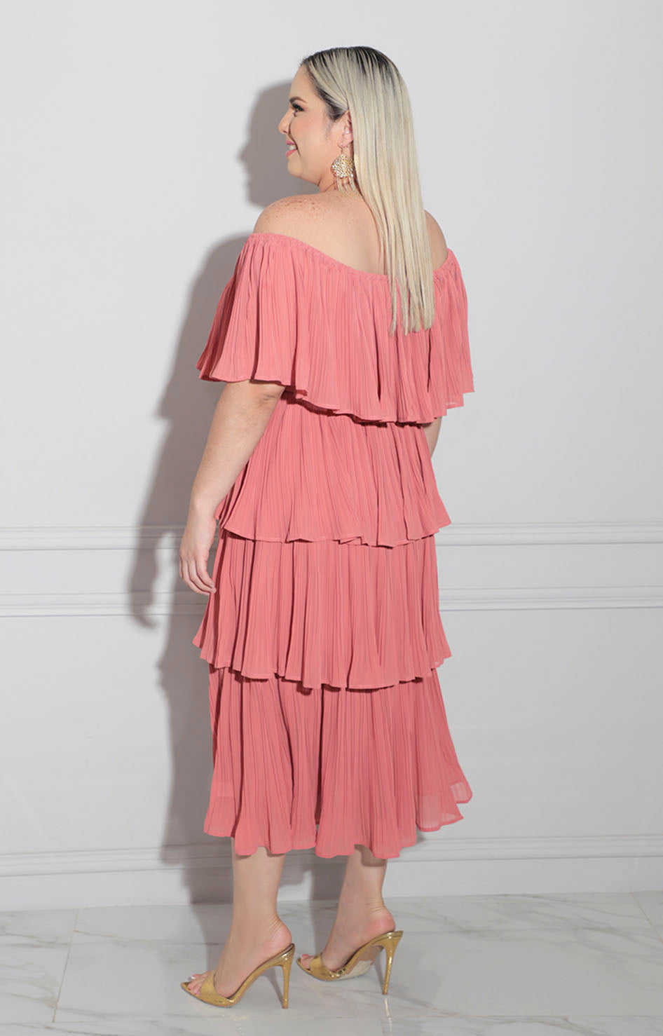 Vestido rosa plisado