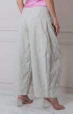 Pantalòn beige con cinturòn - PANTALON REGULAR Boutiquemirel 