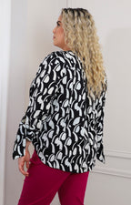 Blusa negra estampada