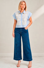 Blusa azul con detalle bordado - BLUSAS REGULAR Boutiquemirel 