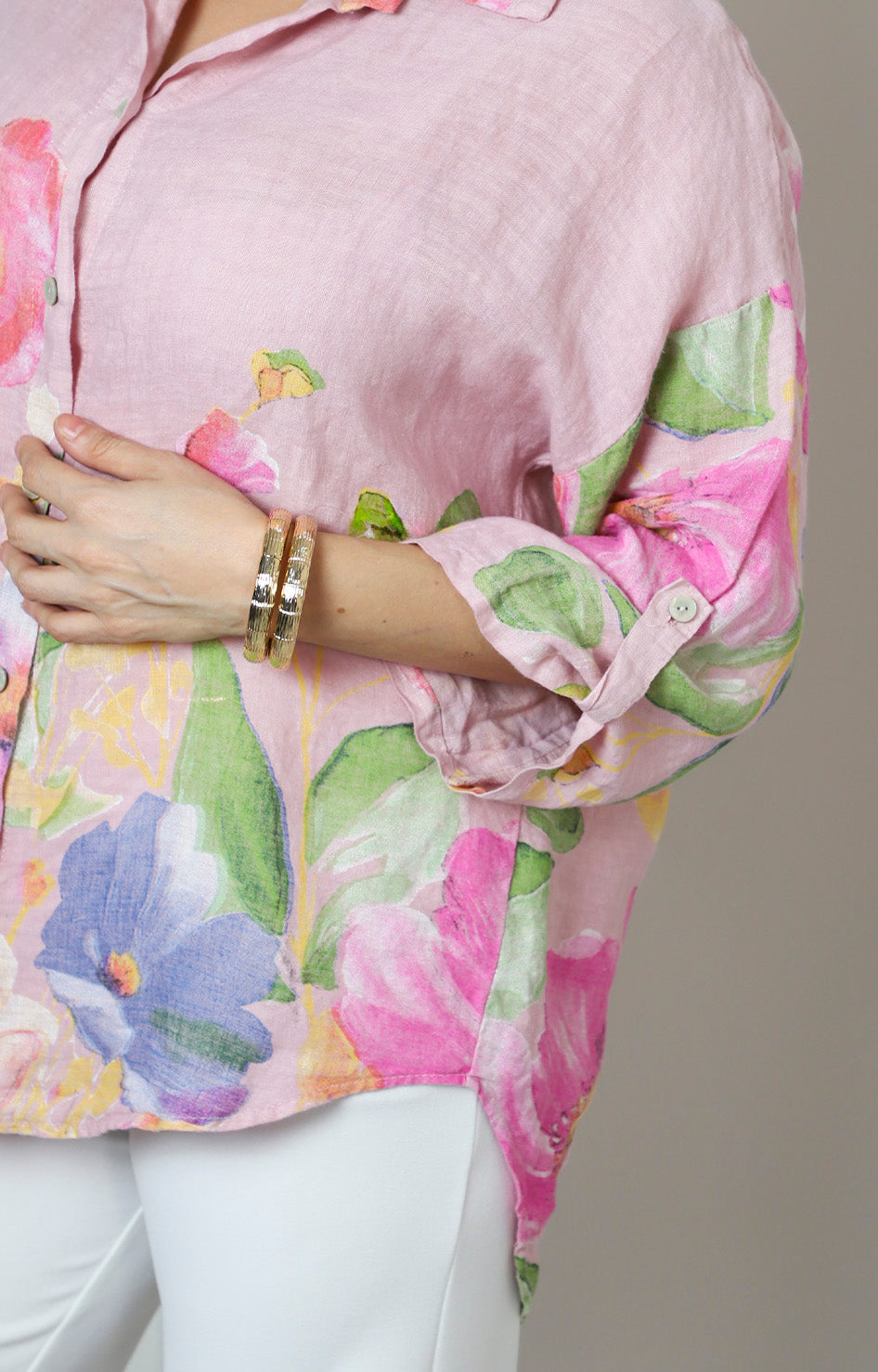 Blusa camisera con estampado floral