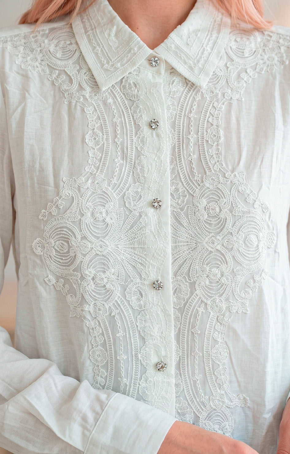 Blusa con encaje