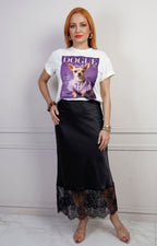 Falda larga regular de encaje de la marca Boutiquemirel, con diseño elegante y detalles delicados en encaje negro.