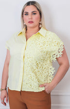 Blusa con guipiur - BLUSAS CURVY Boutiquemirel 
