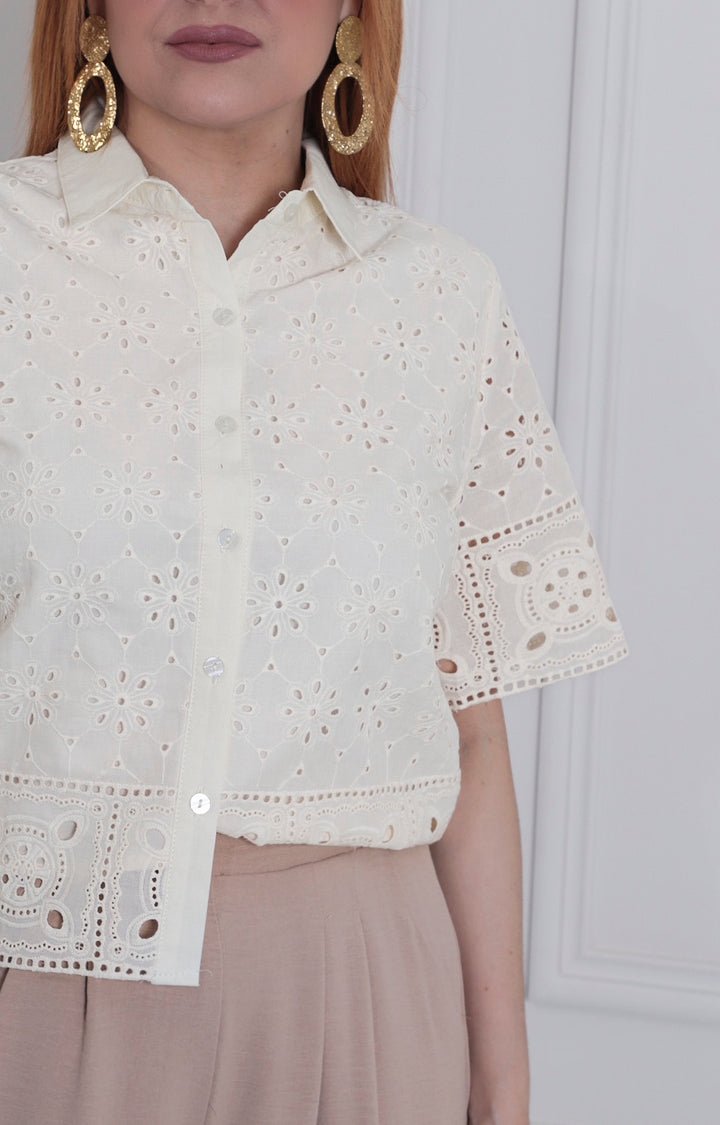 Blusa beige con textura - BLUSAS REGULAR Boutiquemirel 