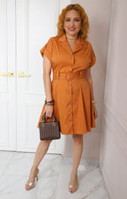 Vestido naranja camisero con cinturón