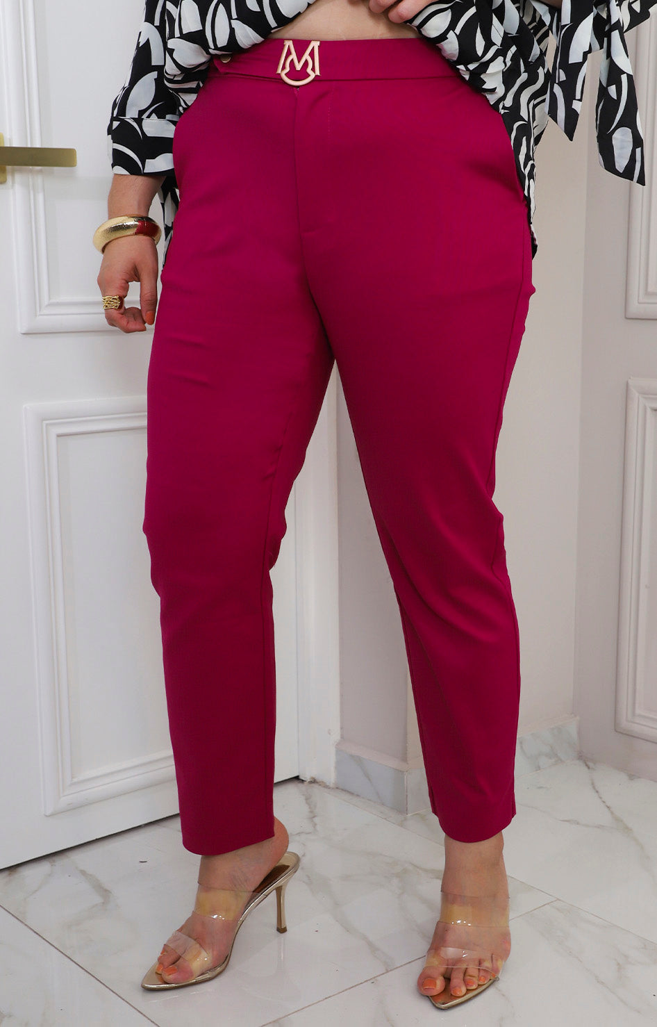 Pantalón magenta recto