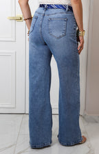 Pantalón de mezclilla con corbata