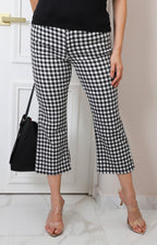 Capri acampanado con estampado a cuadros