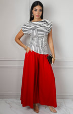 Blusa beige a rayas con cintura fruncida