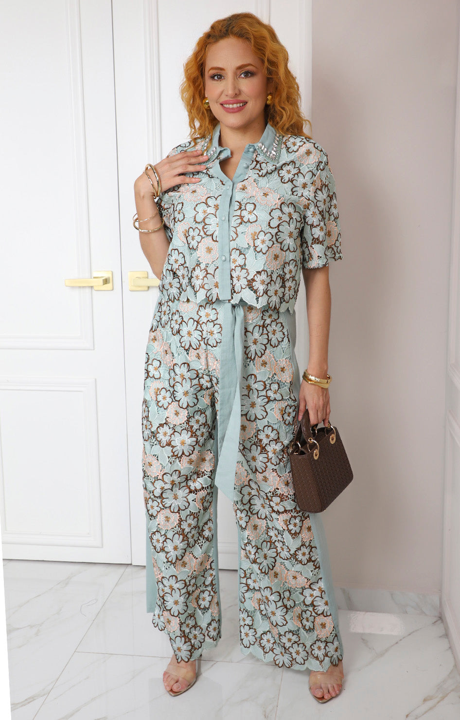 Conjunto Verde con Encaje Floral
