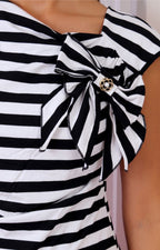 Blusa a rayas con moño