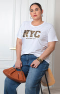 Blusa blanca NYC con estampado animal print para mujer curvy, de Boutiquemirel