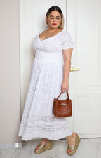 Vestido blanco bordado