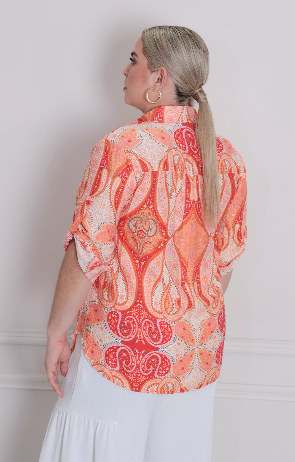 Blusa estampada con botones - BLUSAS CURVY Boutiquemirel 