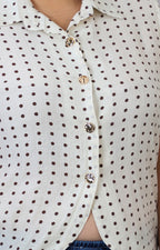 Blusa beige polka-dots