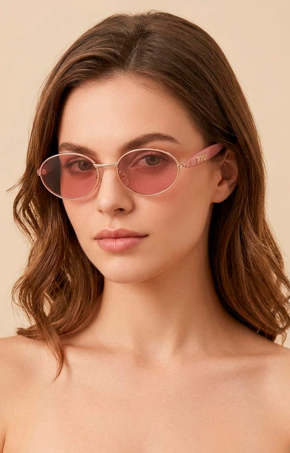 Lentes ovalados con detalle dorado