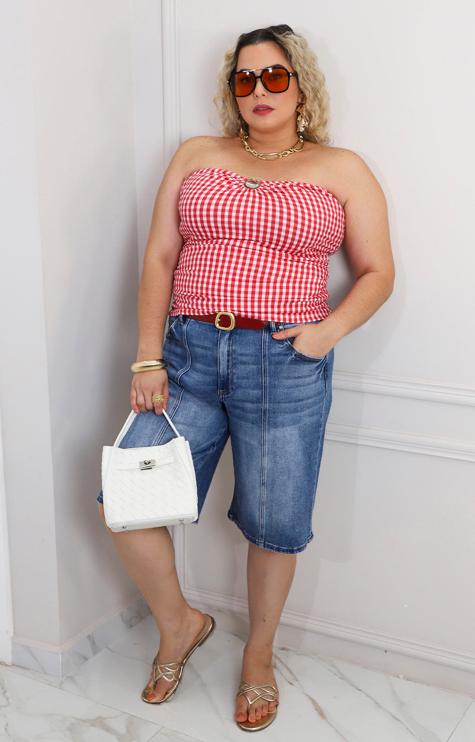 Blusa strapless a cuadros con broche