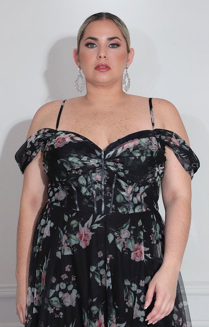 Vestido negro con flores