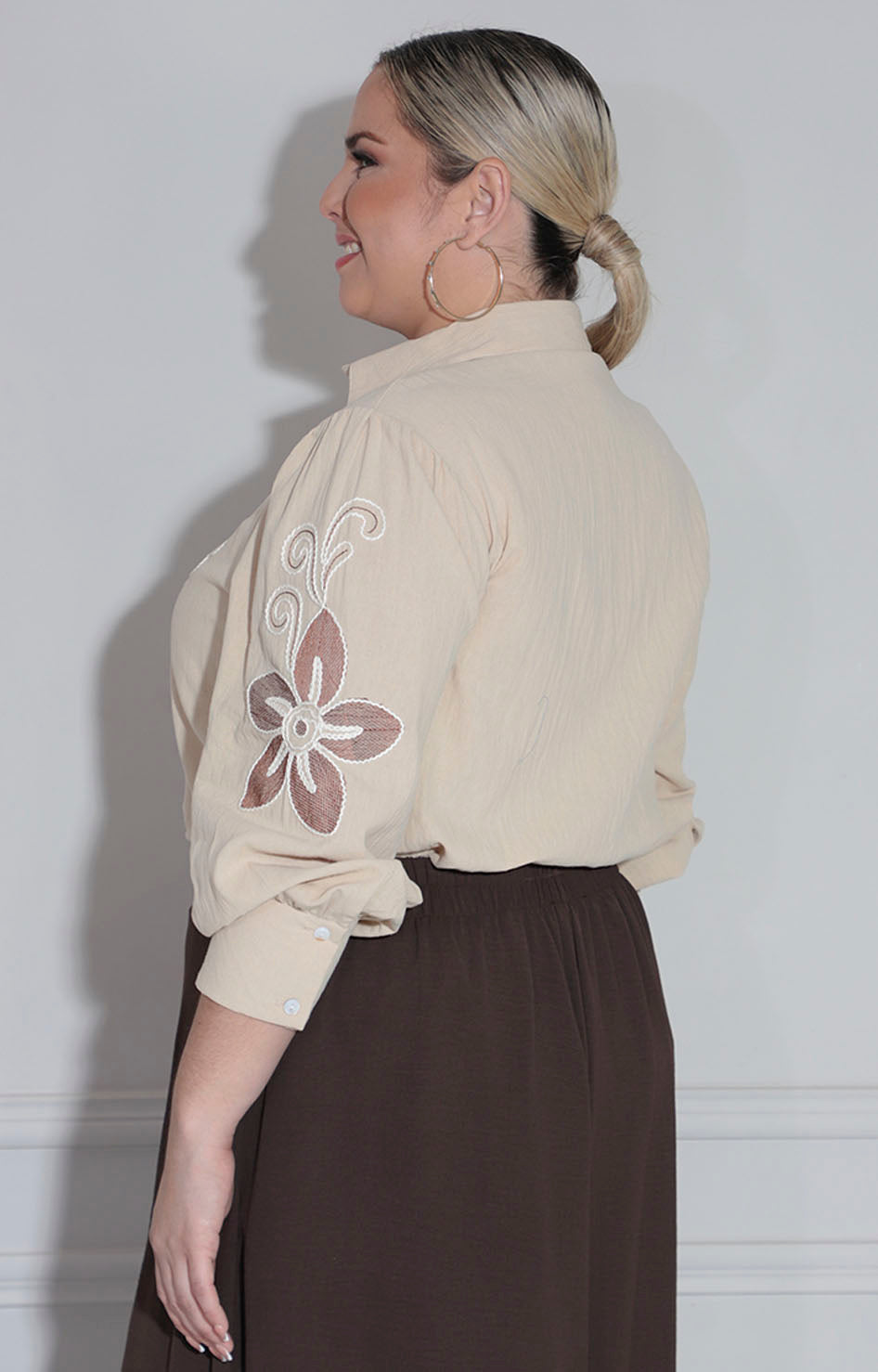Blusa beige con botones - BLUSA XL Boutiquemirel 