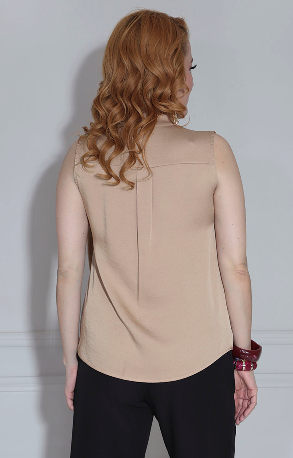 Blusa satinada beige