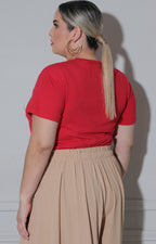Blusa roja con estampado 3D