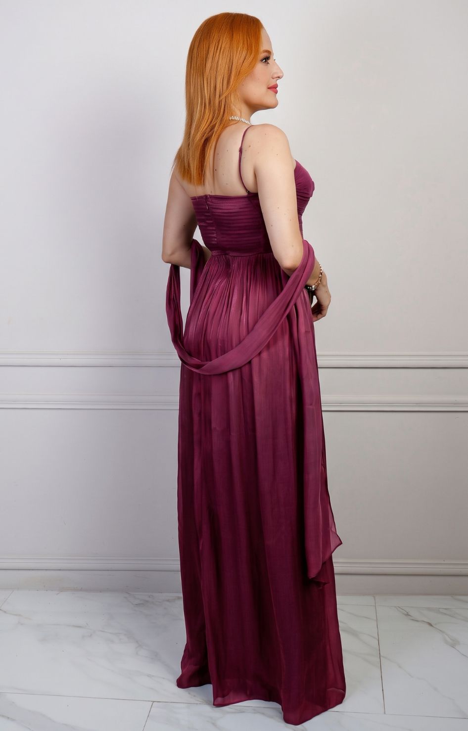 Vestido largo strapless drapeado de Boutiquemirel, vestido largo regular sin tirantes con elegante diseño drapeado en la parte superior