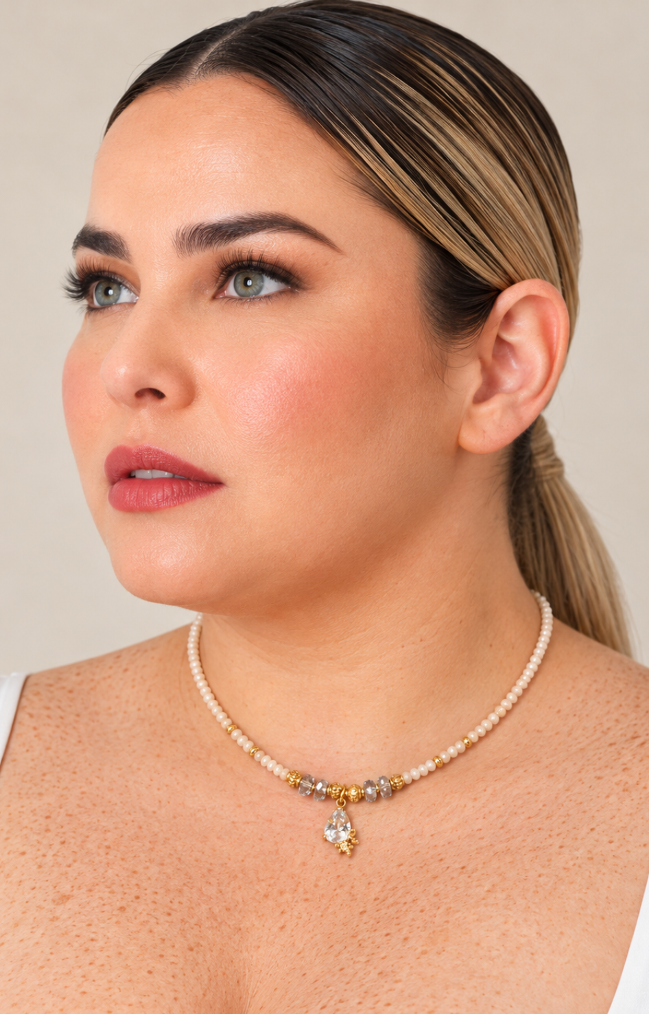 Collar de piedra natural rosa Boutiquemirel con dije colgante decorativo