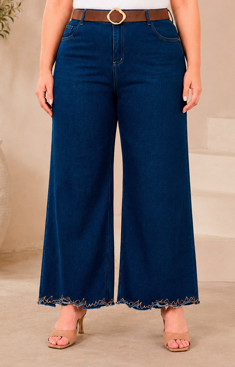 Pantalón con cinturón y detalle bordado - PANTALON MEZCLILLA CURVY Boutiquemirel 