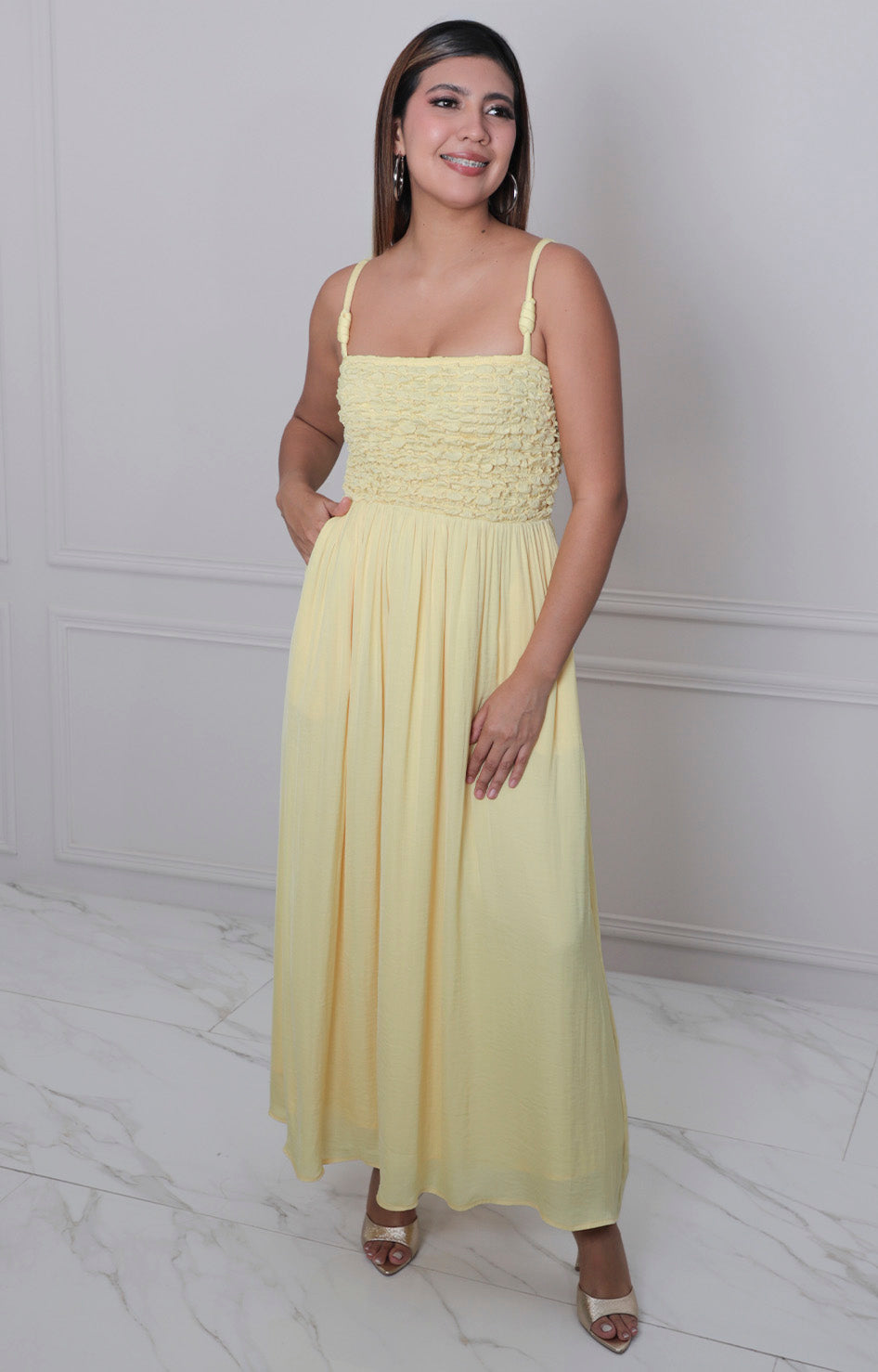 Vestido amarillo de tirantes - VESTIDO LARGO REGULAR Boutiquemirel 