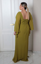 Vestido largo verde con escote drapeado