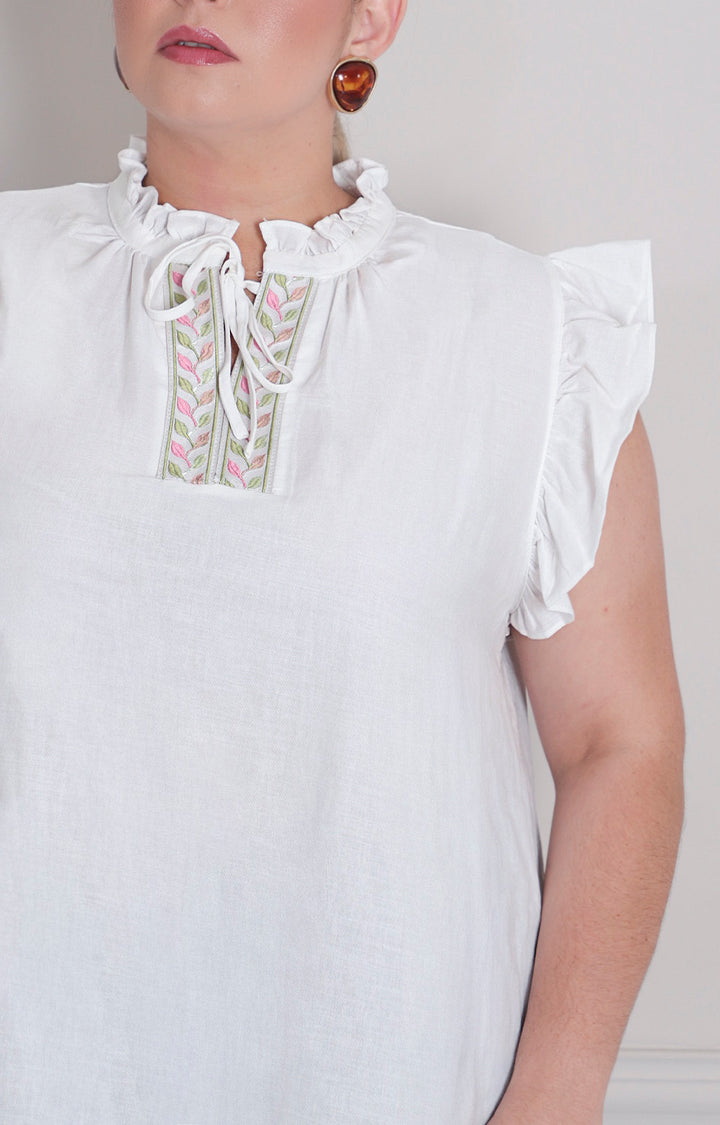 Blusa blanca con bordado - BLUSAS CURVY Boutiquemirel 