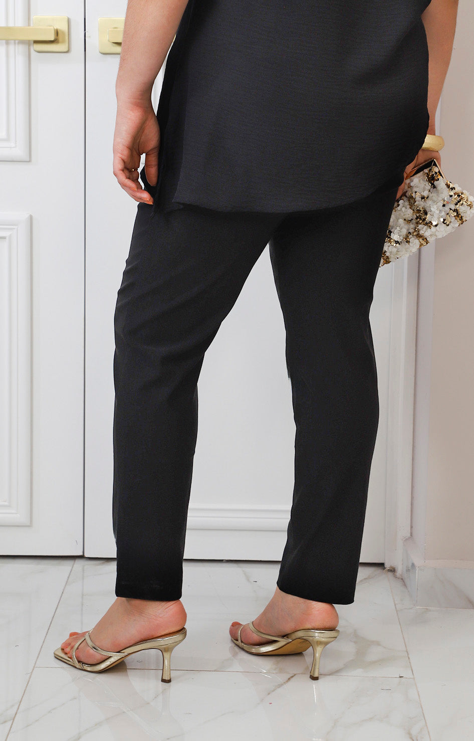 Pantalon con cinturón