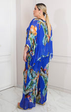 Conjunto azul rey con estampado tropical