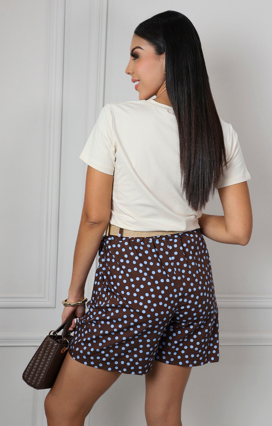 Blusa con estampado floral y aplicaciones