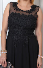 Vestido largo con encaje