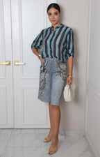 Blusa camisera a rayas con mangas ajustables