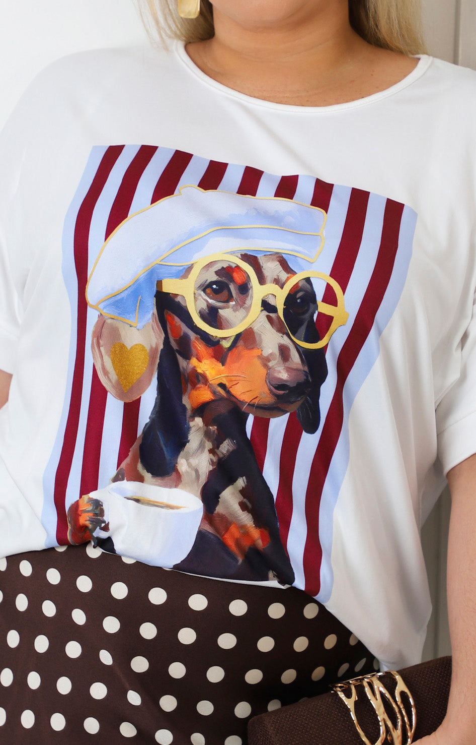 Blusa blanca con estampado de perrito
