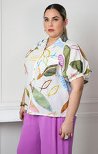 Blusa con estampado de peces y mangas globo