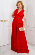 Conjunto rojo con encaje