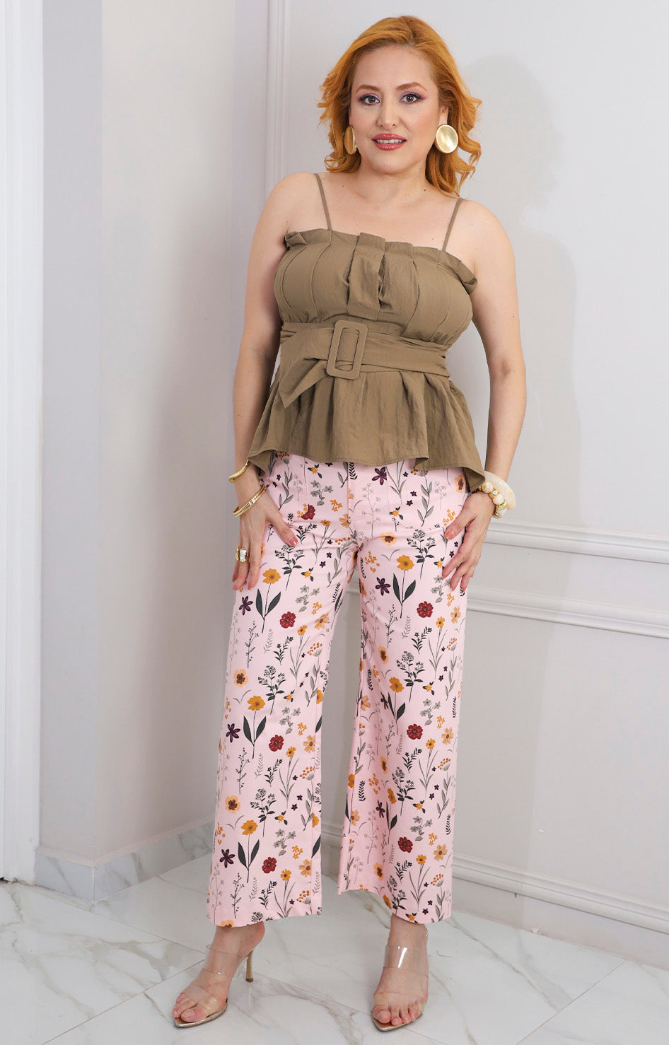 Blusa peplum con cinturón
